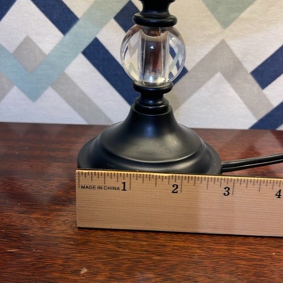 Swirl Pattern Table Lamp Set - Picture 6 of 8